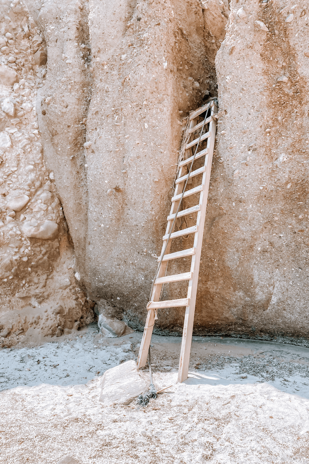 plage de tsigrado milos