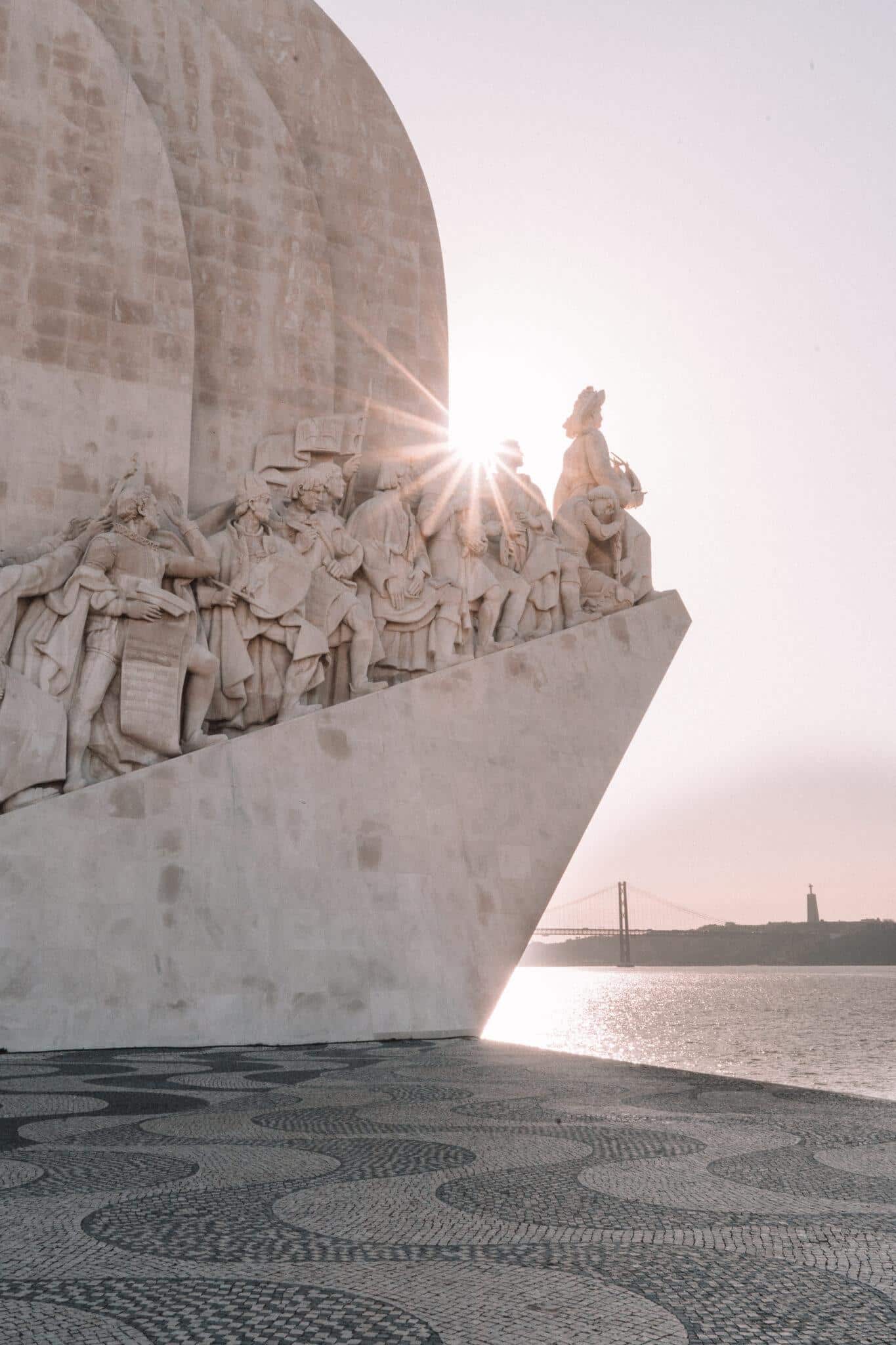 Padrao dos descobrimentos au Sunrise à Lisbonne