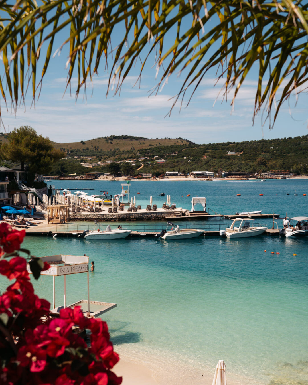 bora bora beach en albanie