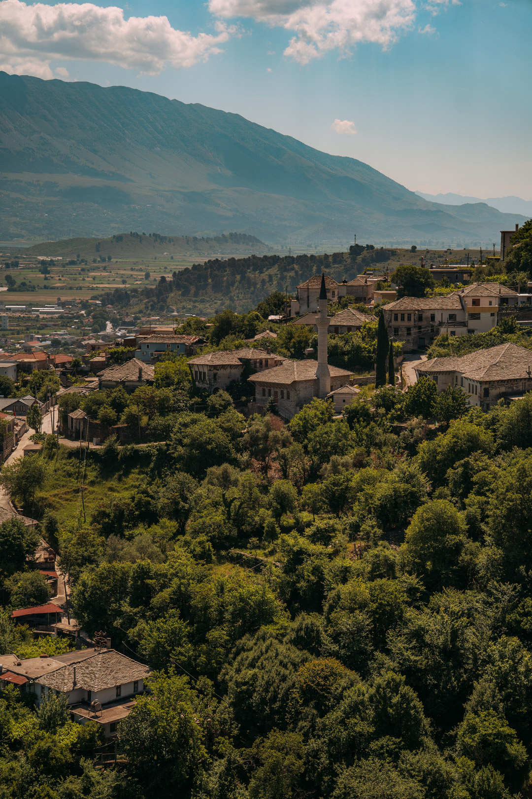 le quartier manalat a gjirokaster
