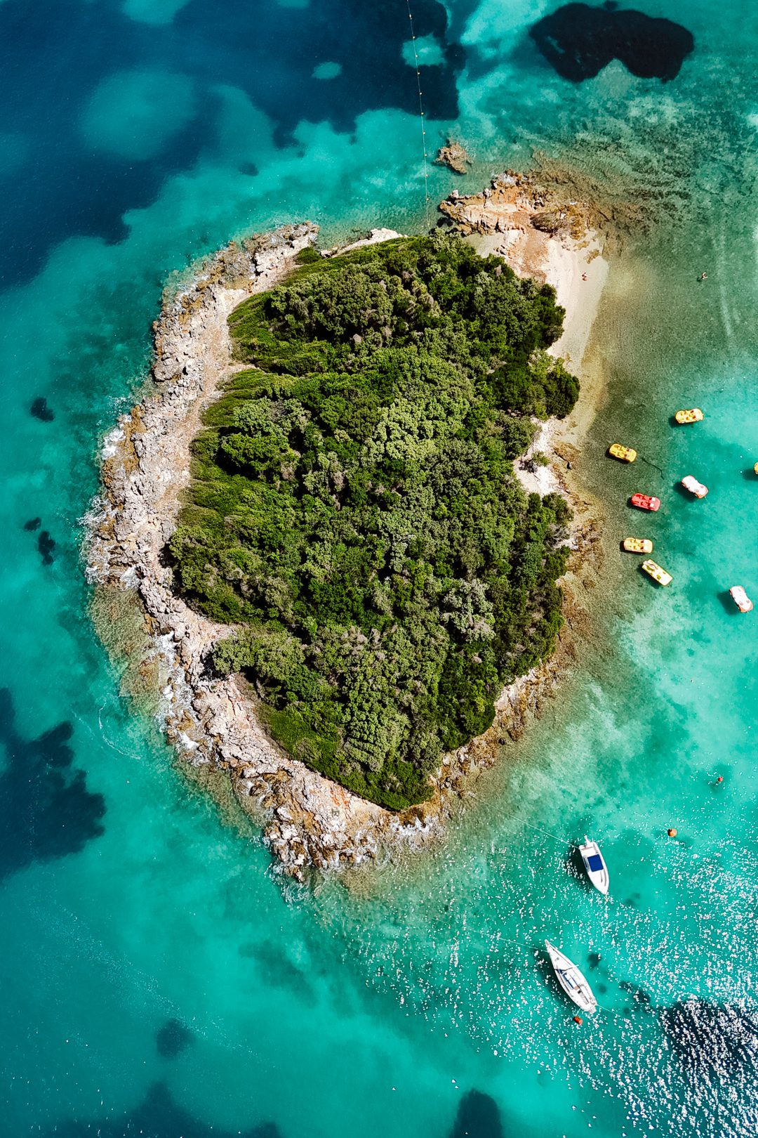 les iles ksamil vue du drone