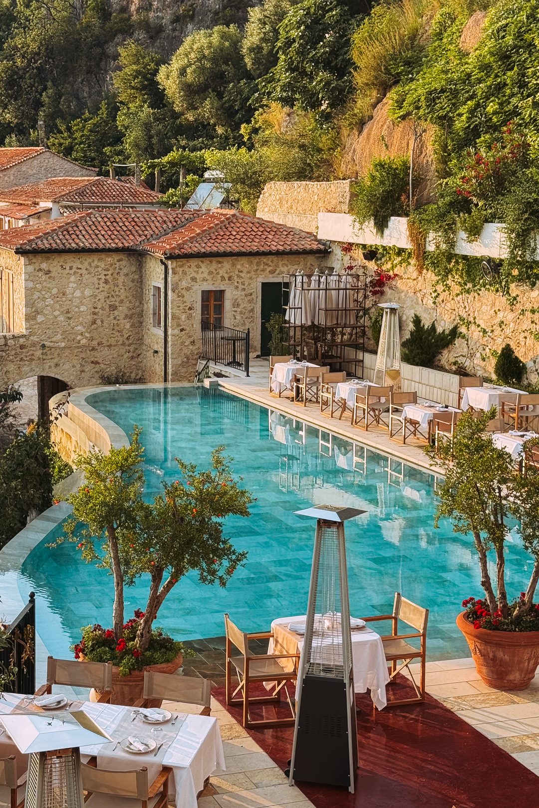 restaurant de l'hotel zoe horra a dhermi